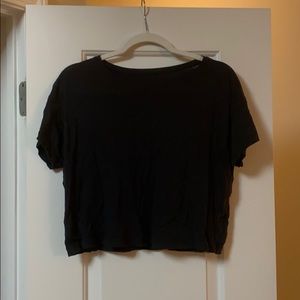 Lululemon crop shirt